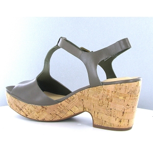 clarks maritsa carie