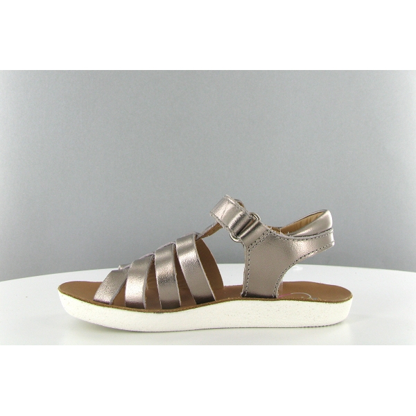 nu pied shoo pom