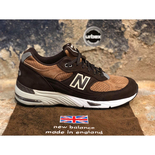 new balance marron