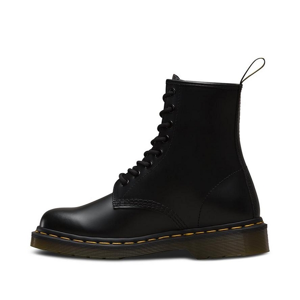 dr martens smooth black